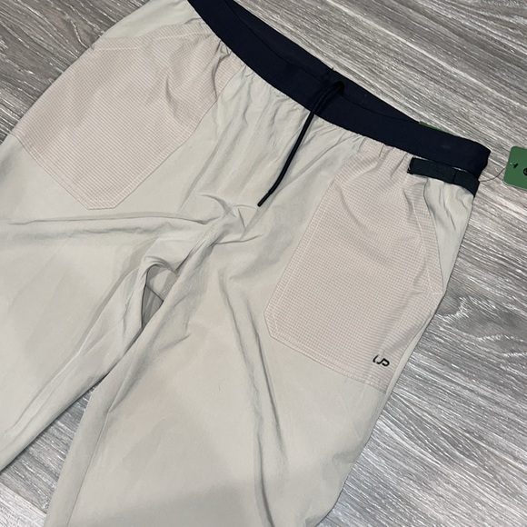 Unipro joggers. Size L. NWT - Picture 3 of 7